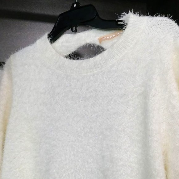 Fuzzy Open Back Tie Sweater Size Small - Picture 8 of 11